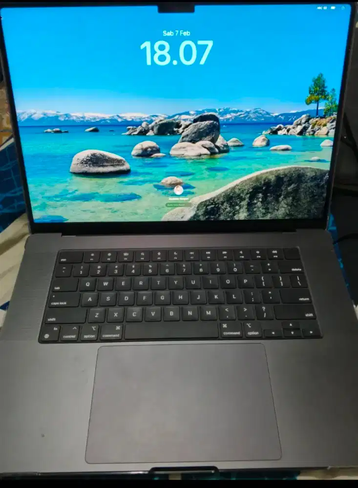 Macbook M3 Pro 16 inch 18/512 ibox