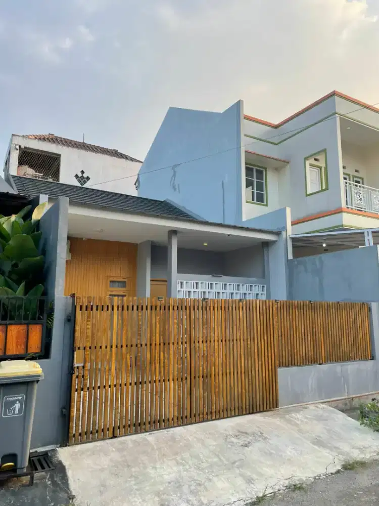 Dijual rumah dekat Summarecon di Duta Graha Duta Harapan Bekasi Utara