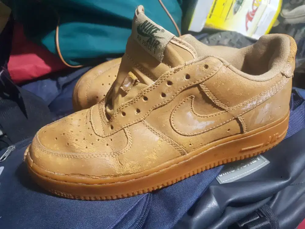 sepatu nike leather size 40