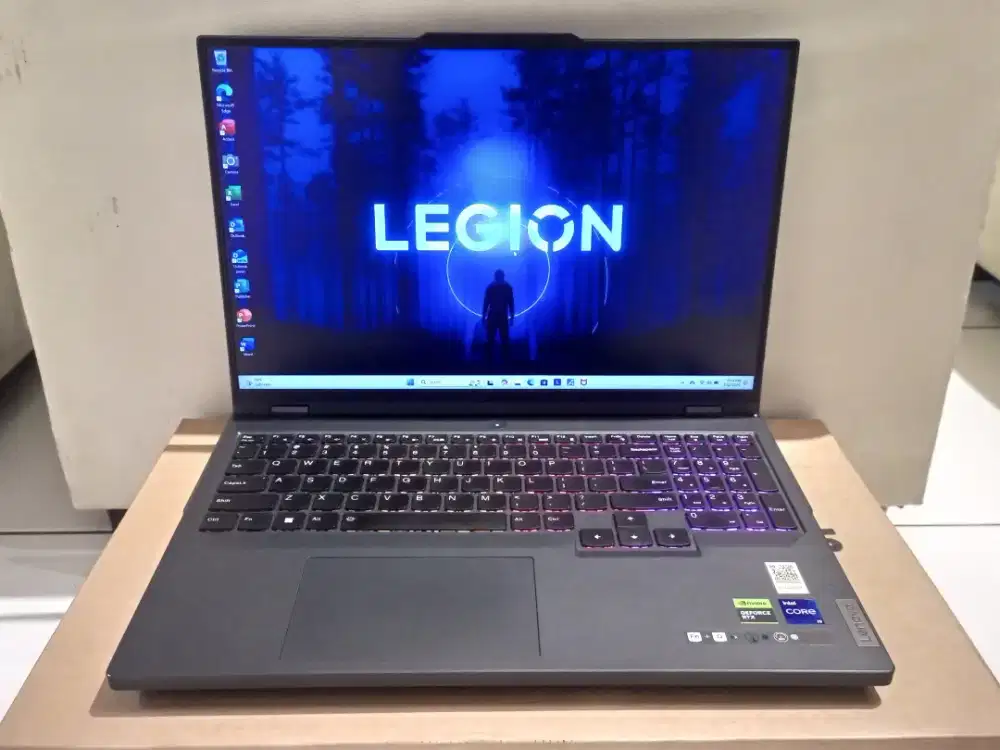 Laptop Lenovo Legion Pro 5, Intel I9 Gen 13, VGA Nvidia Rtx 4060