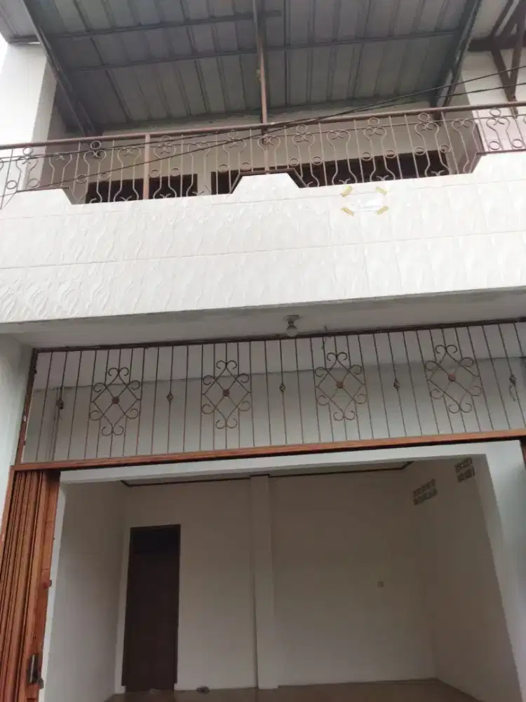Dikontrakkan Rumah Lenteng Agung
