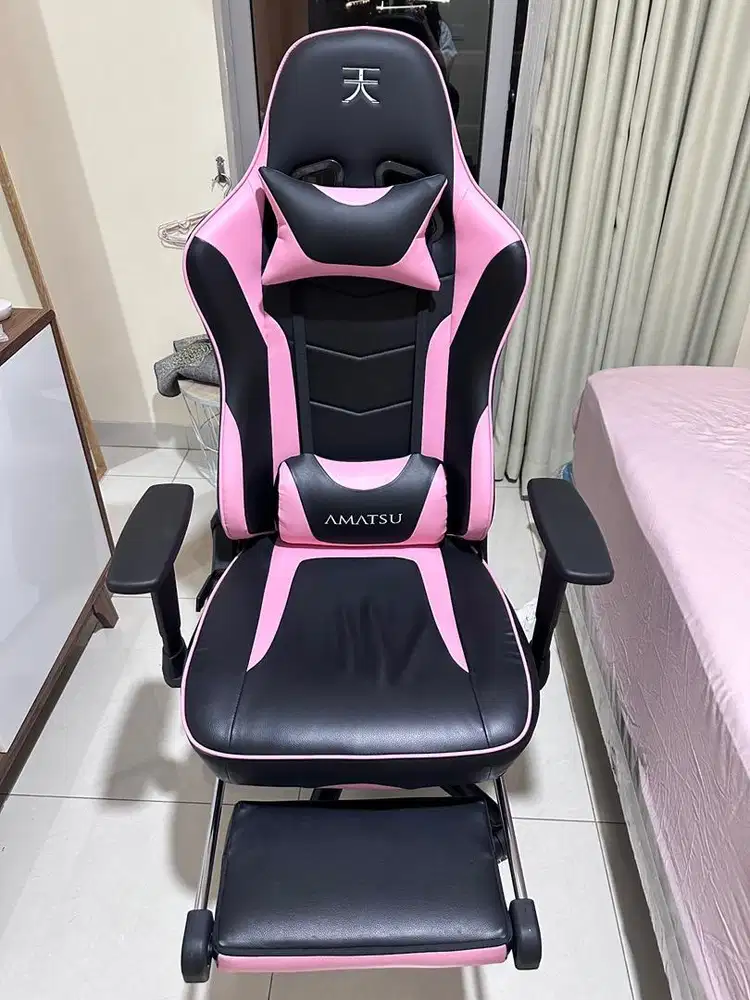 kursi gaming informa