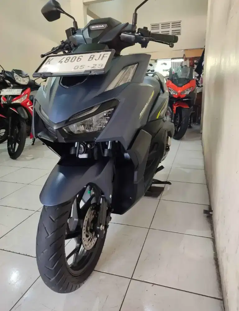 Honda Vario 160 CBS 2024