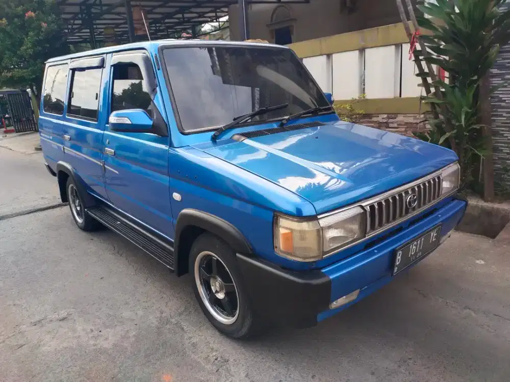 Jual Toyota kijang Grand extra