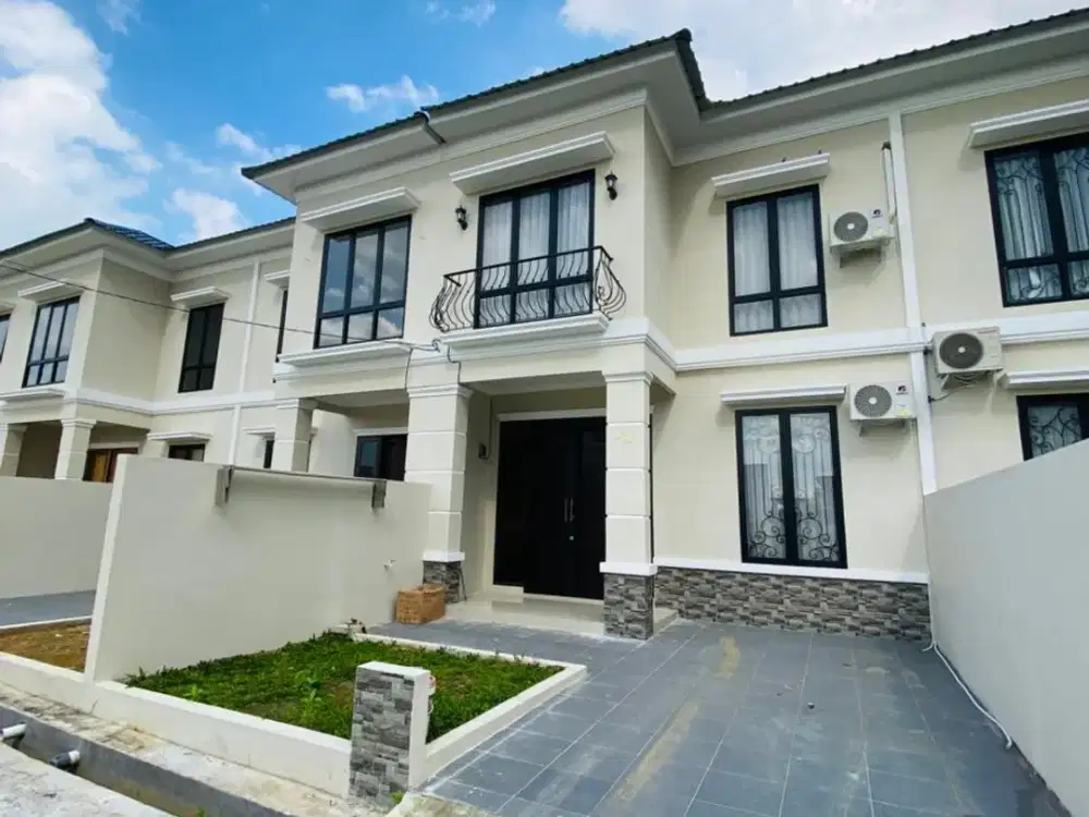 Rumah Cantik Padang Bulan PAsar 6 | 5 Menit Ke USU | Pinggir Jalan BEsar