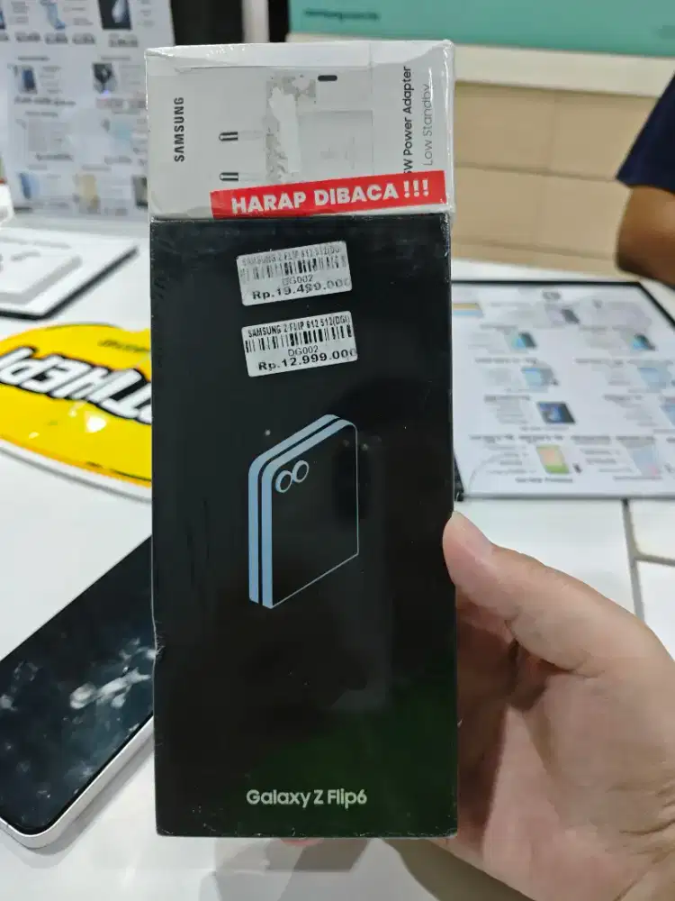 Samsung galaxy Z flip 6 ready stok ditoko Atlantis