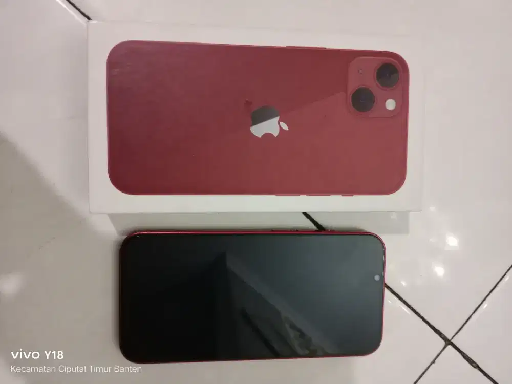 Iphone 13 basic 128gb red