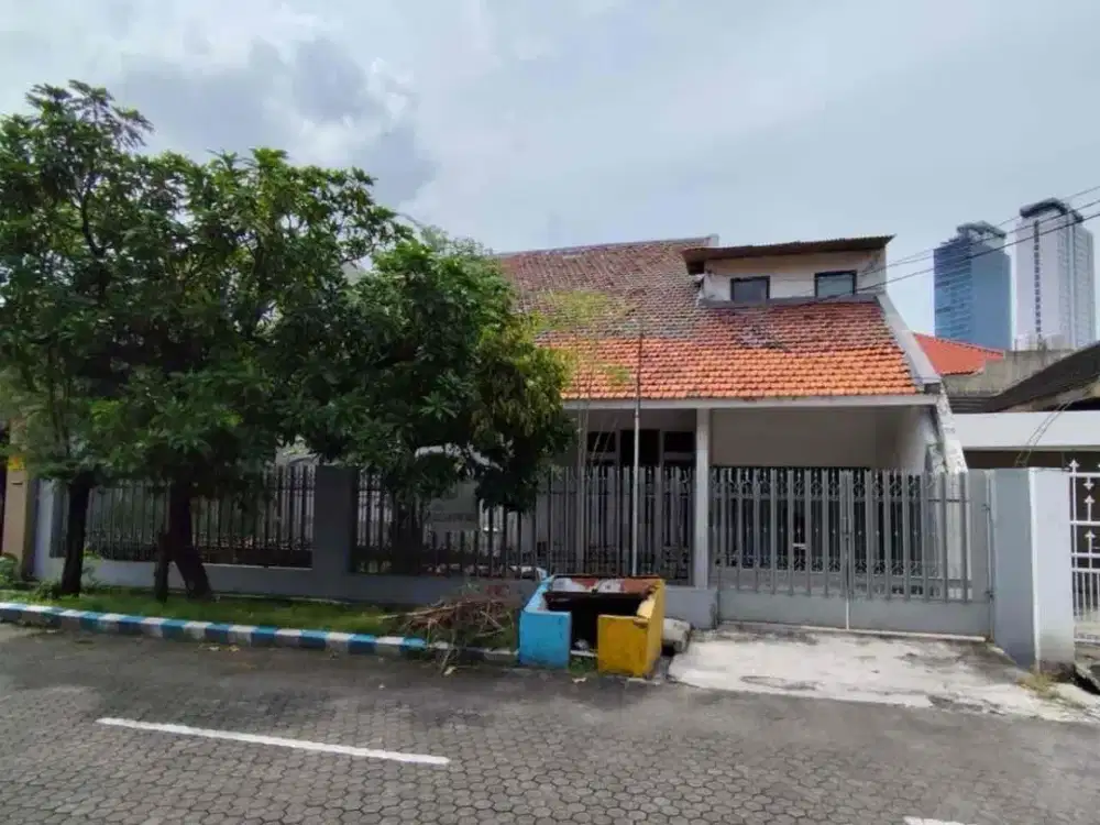 Dijual rumah hitung tanah 10 juta/meter rmh tenggilis dekat kampus ubaya