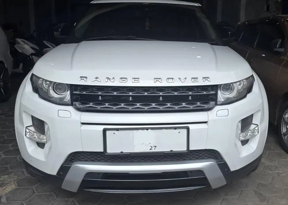 TERMURAH!!! RANGE ROVER EVOQUE 2012 DINAMIC LUXURY TIPE TERTINGGI
