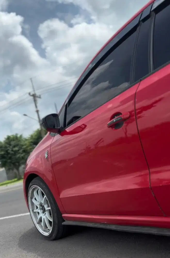 Volkswagen Polo 2012 Bensin