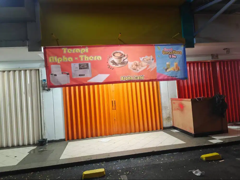 dicari karyawati jaga toko / admin toko di pasar