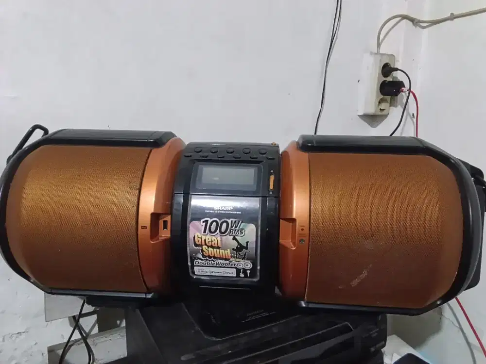 Sharp boombox GX-M10