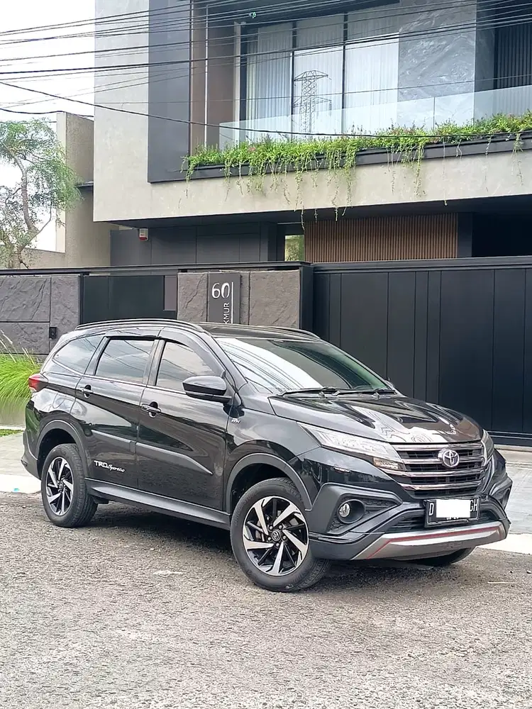 Toyota Rush 2018 Bensin