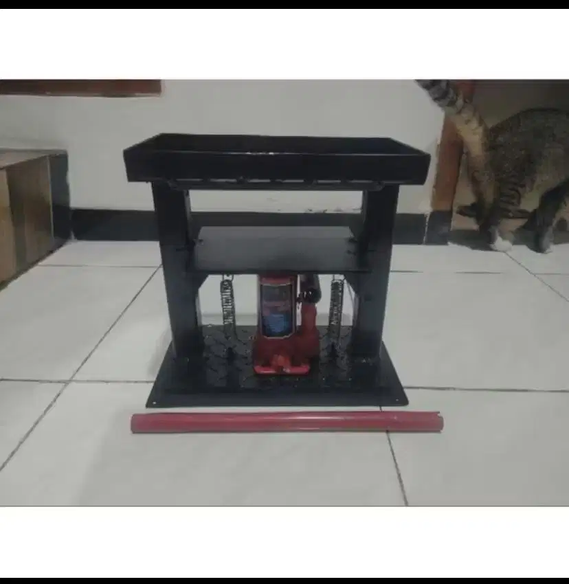 Alat press pond hidrolik