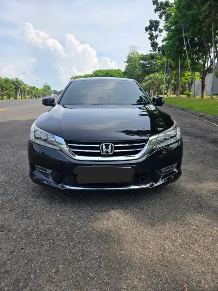 Honda accord Vtil 2013 nopol L tgn1