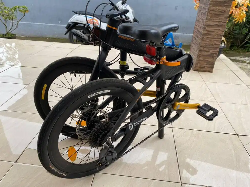 Sepeda lipat 20 inch Pacific splendid DX