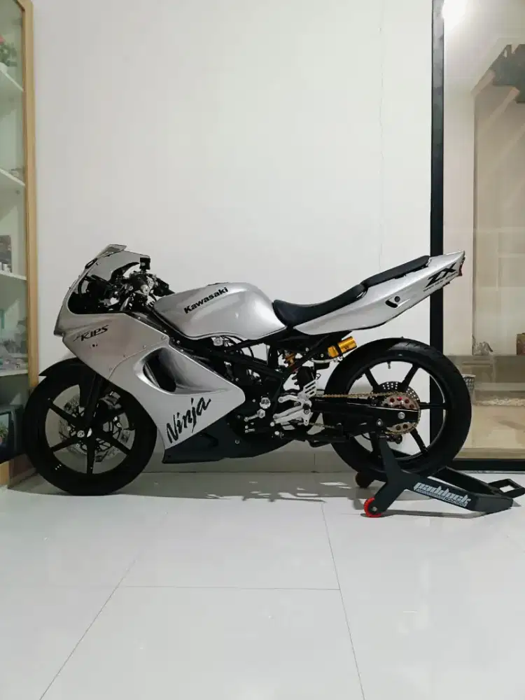 Di jual motor kesayangan