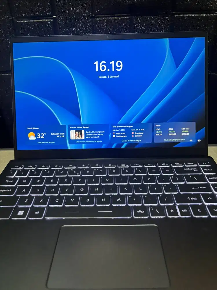 MSI Modern 14 B11MOU i5 Gen 11 8GB 512SSD Fullset Terawat – Siap Kerja