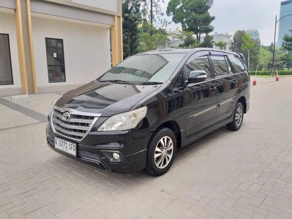 Toyota Innova 2.0 G Lux Bensin AT 2015 Pajak Panjang