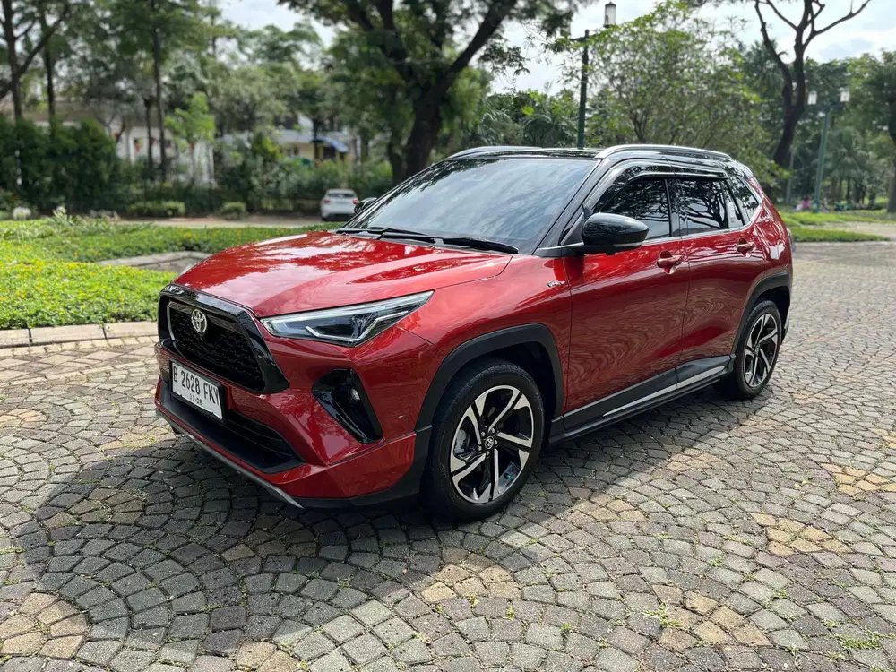 Toyota Corolla Cross 1.8 Hybrid GR AT 2023 Pajak Panjang