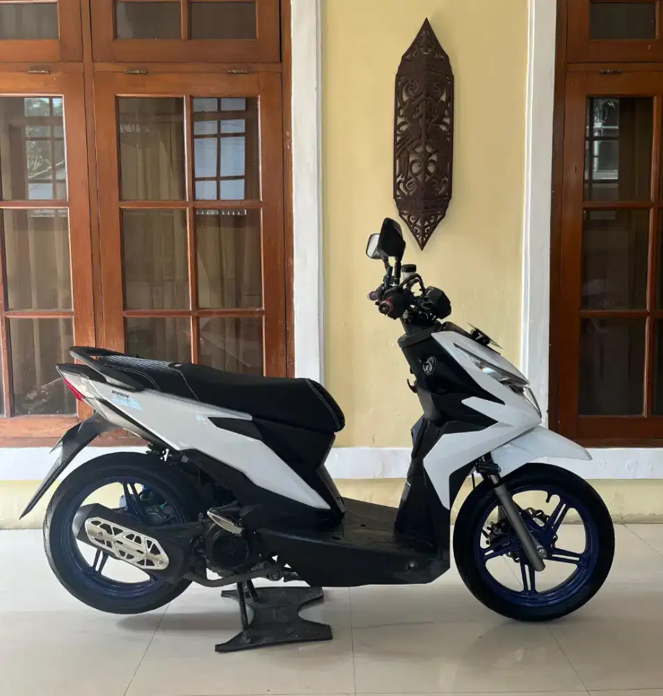 Beat Street 2018 (White-Full paper-original STNK)