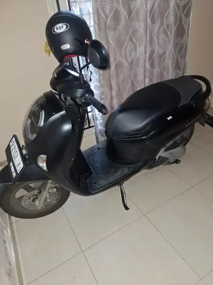 Dijual Honda Scoopy Prestige Hitam tahun 2024 ( Desember)
