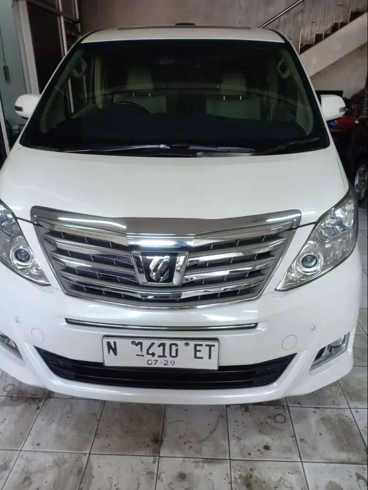 Toyota Alphard 2014 G 2.4 Matic AT Putih Low KM