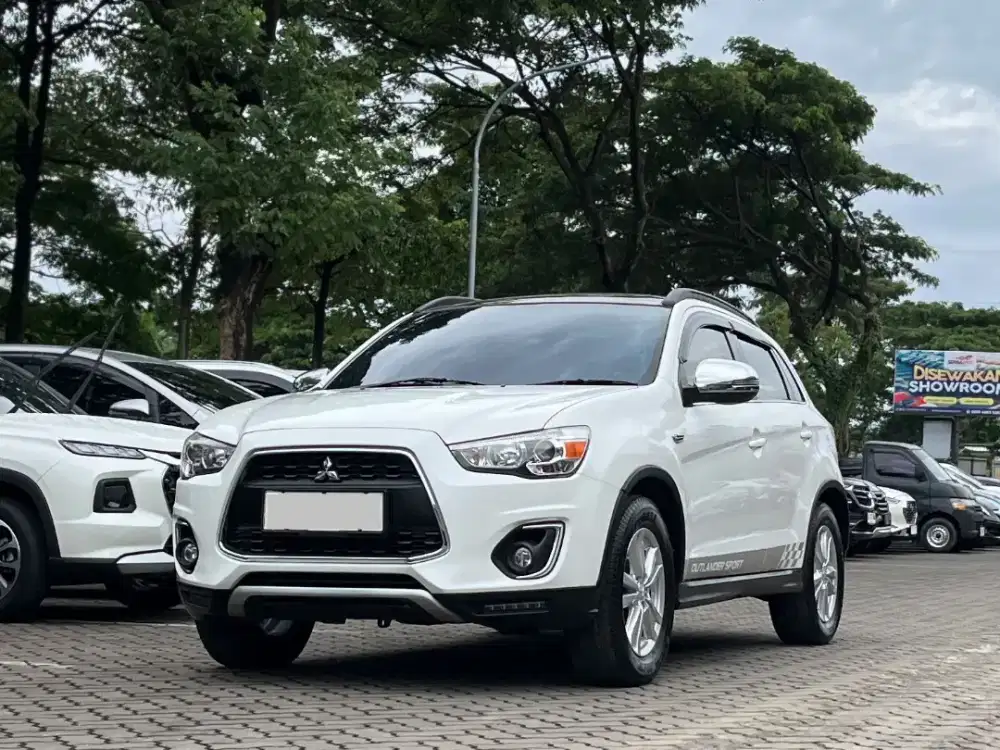 [ TERAWAT ] MITSUBISHI OUTLANDER SPORT 2.0 PX AT MATIC 2017 PUTIH