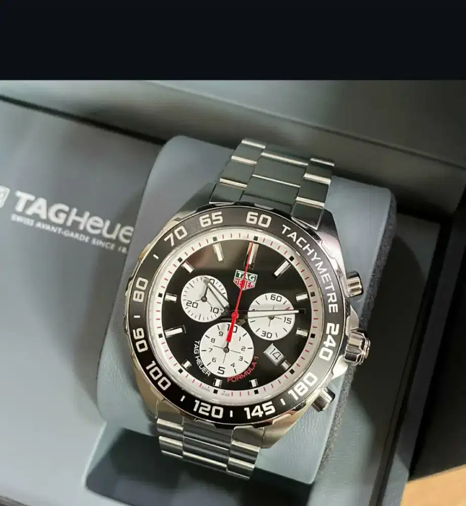ORIGINAL TAG Heuer Formula 1 Chronograph Panda 43mm