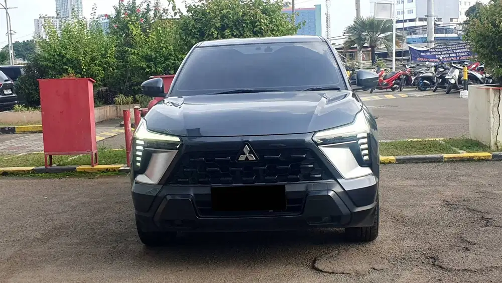 Mitsubishi XForce X Force Ultimate 1.5 4x2 AT Abu 2024 Like New Record
