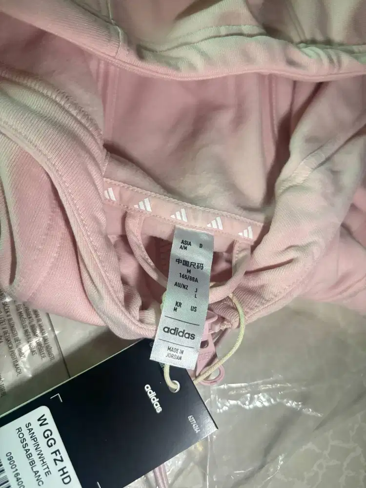 Adidas Hoodie Pink AEROREADY Size M Original Murah