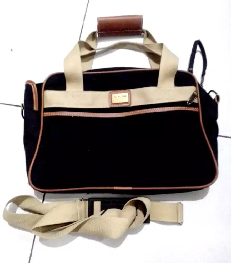 Tas laptop travel time