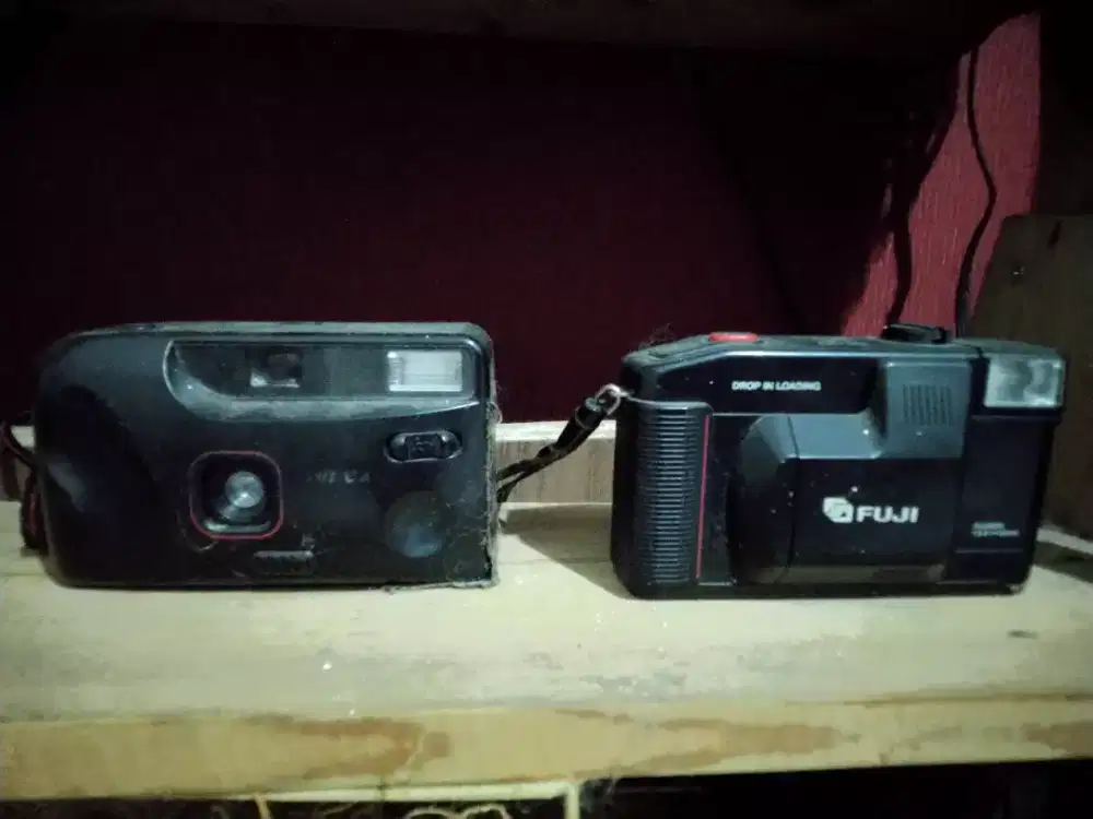 Barang koleksi . Tustel kamera jadul