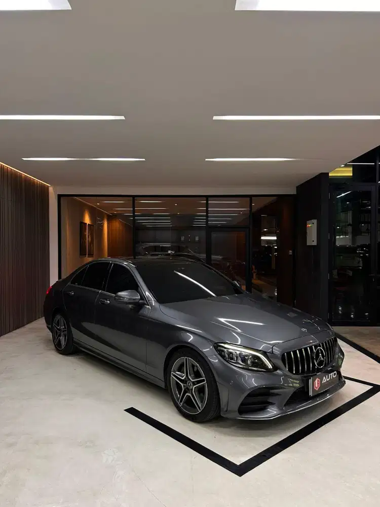 Mercedes Benz C300 AMG 2020 Abu2 Mercy Km10rb B2241TTB Nik 2019