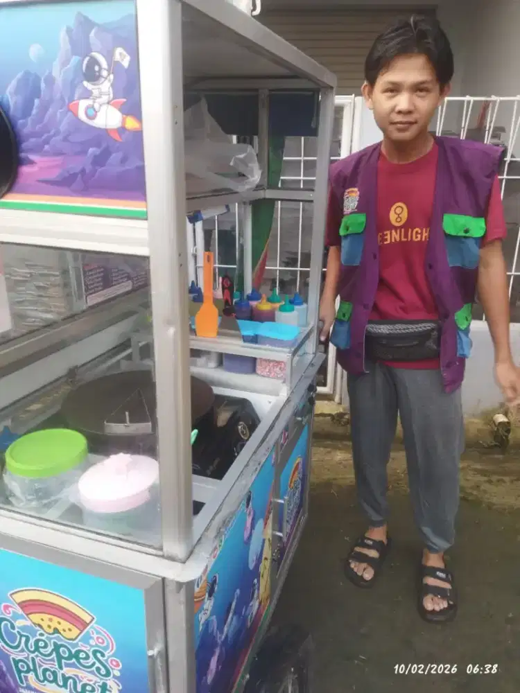 Dibutuhkan pedagang keliling pakai gerobak dorong