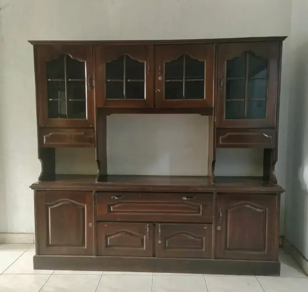 Lemari Pajangan Kayu Solid 200 x 44 x 184 cm