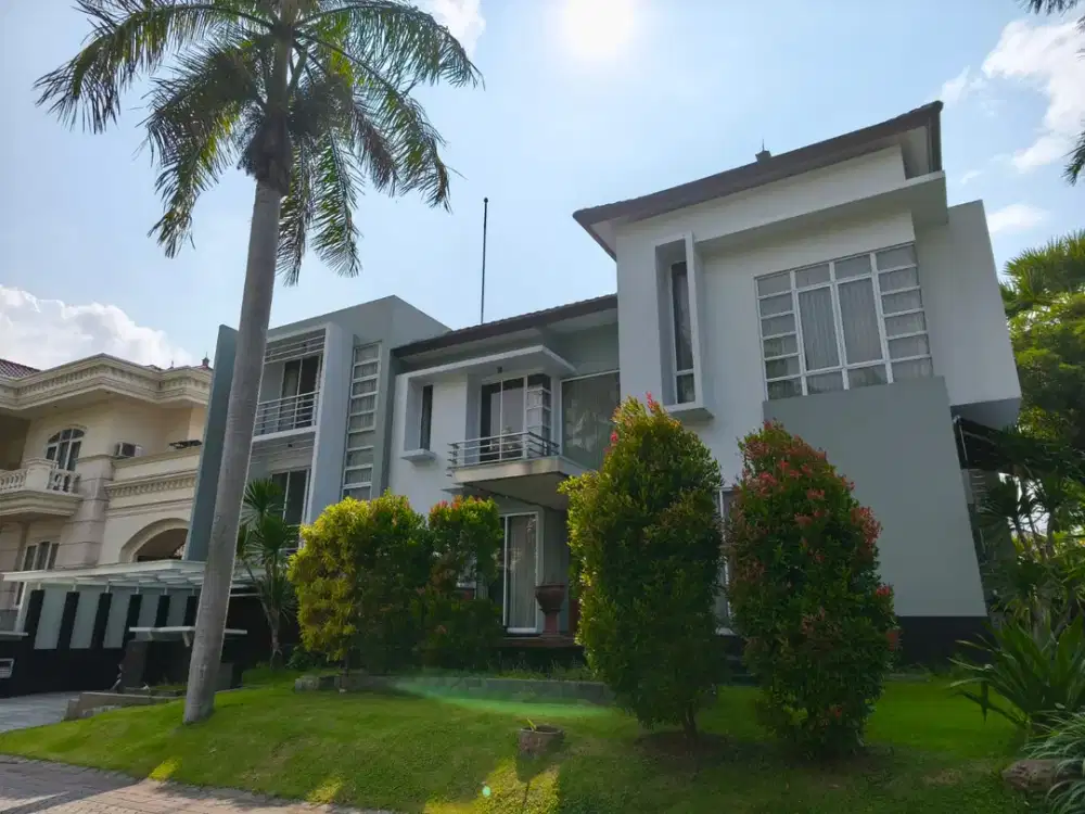 Villa Bukit Regency Dekat Dengan Pakuwon Mall