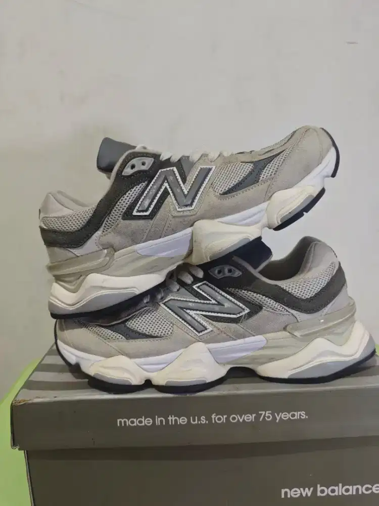 SEPATU NB 9060 GREY
