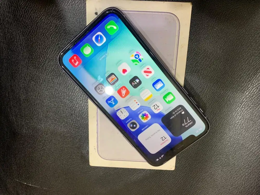 iphone 11 resmi ibox internal 128gb ,purple
