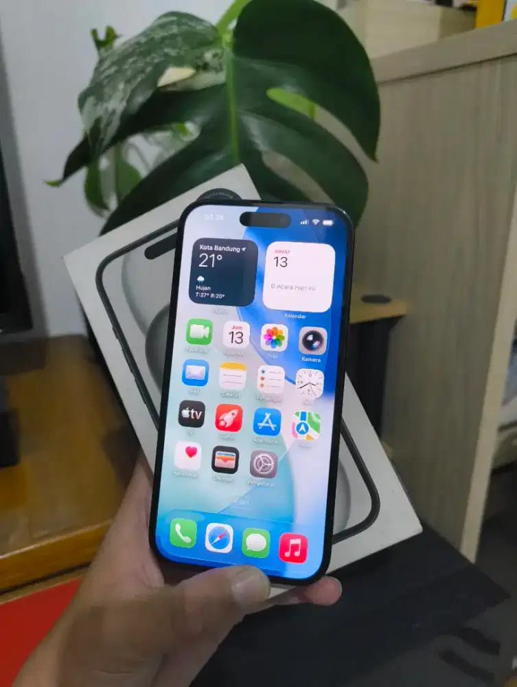 IPhone 15 128 Black Resmi Blibli