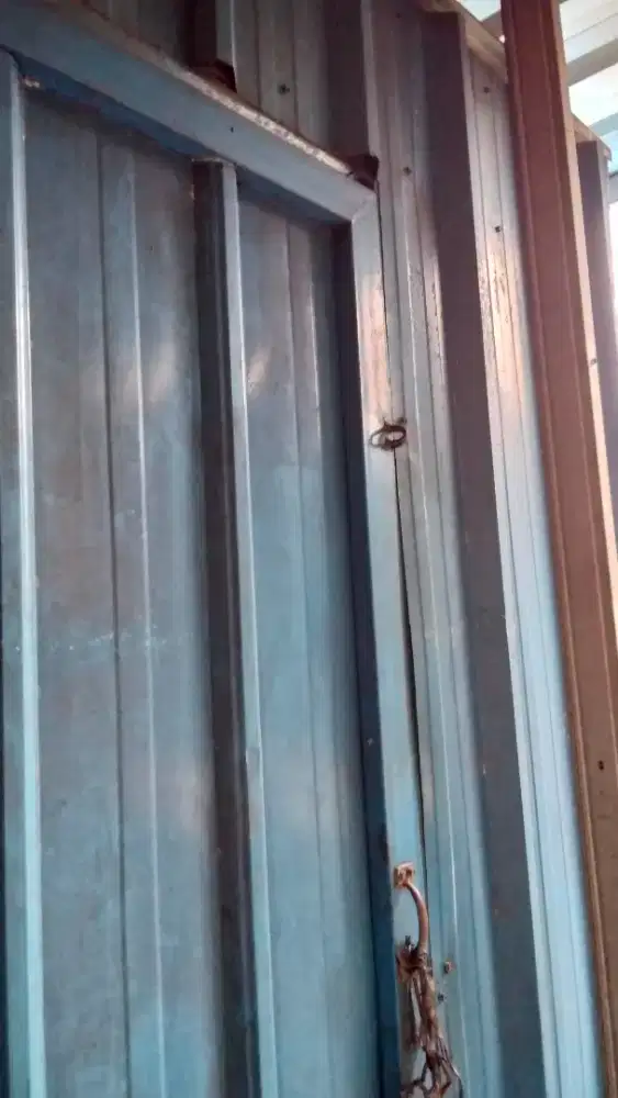 Dijual Cepat Booth Kontainer, 2x1.5,x2m