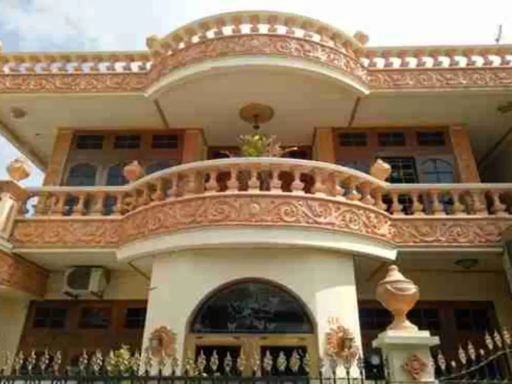 Dijual rumah dekat sriwedari solo