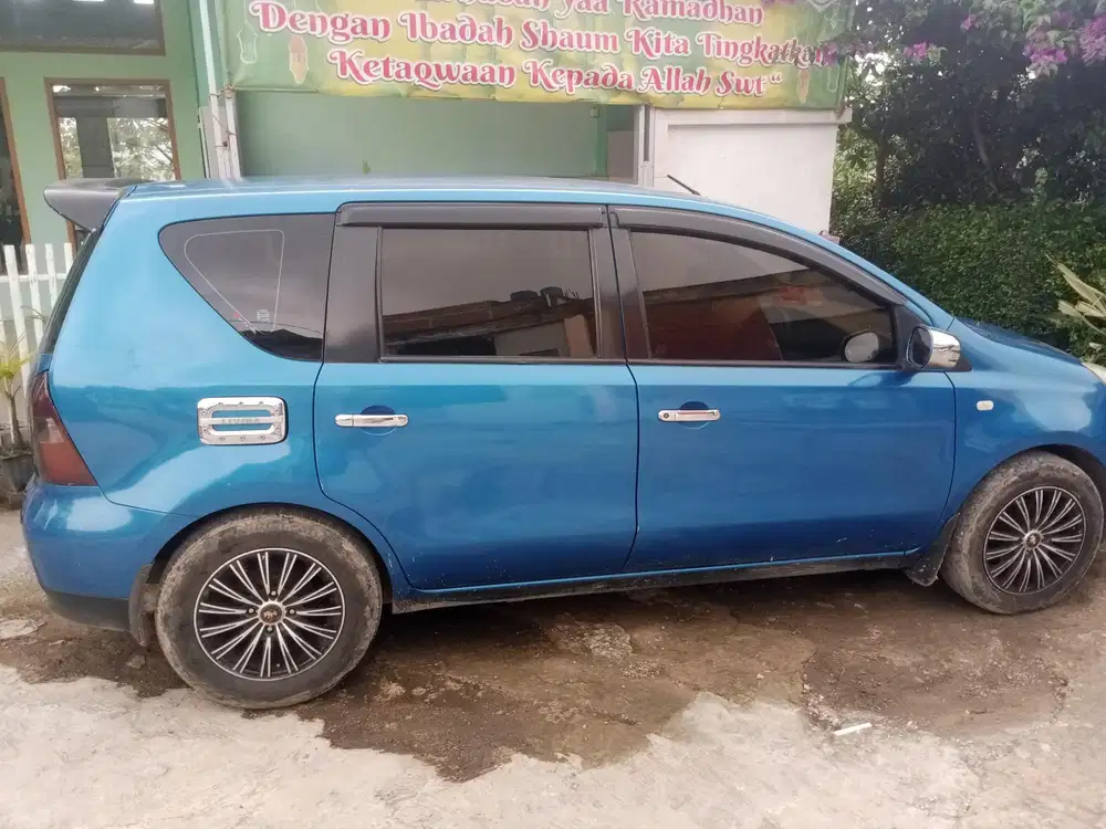 Nissan Livina 2008 Bensin