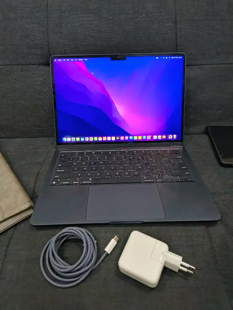 Macbook Air M2 8/256GB