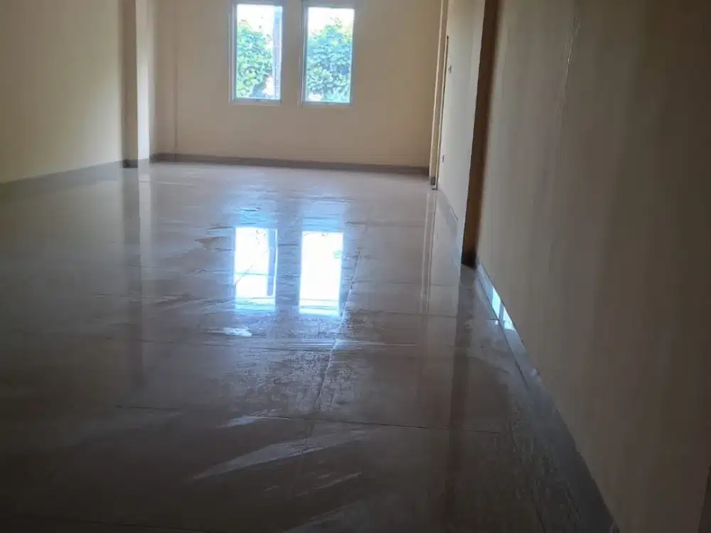 Ruko Lokasi Strategis siap huni ada rooftop pinggir jalan utama Pekayon, Bekasi  *h515wl