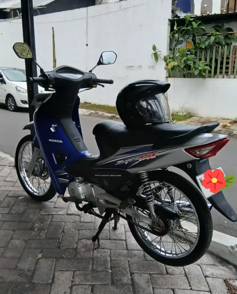 Honda Supra Fit New biru silver