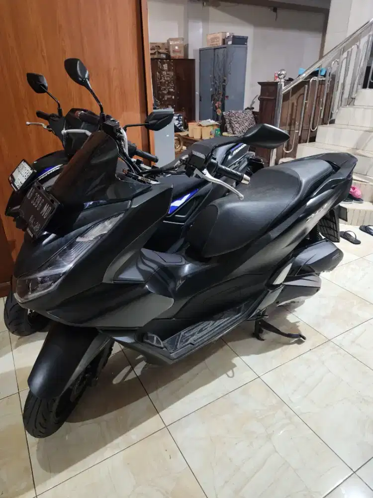 Pcx 160 hitam glosy 2021 Gbm