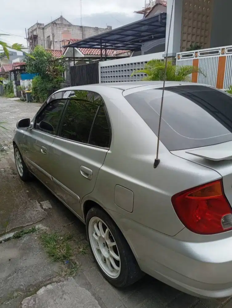 Hyundai Avega 2007 Matic - Ciputat Timur, Tangerang Selatan