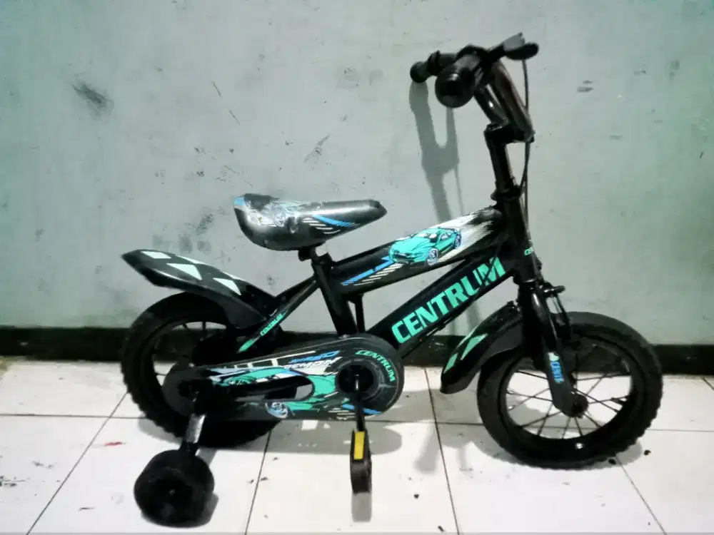 Dijual sepeda BMX merk CENTRUM