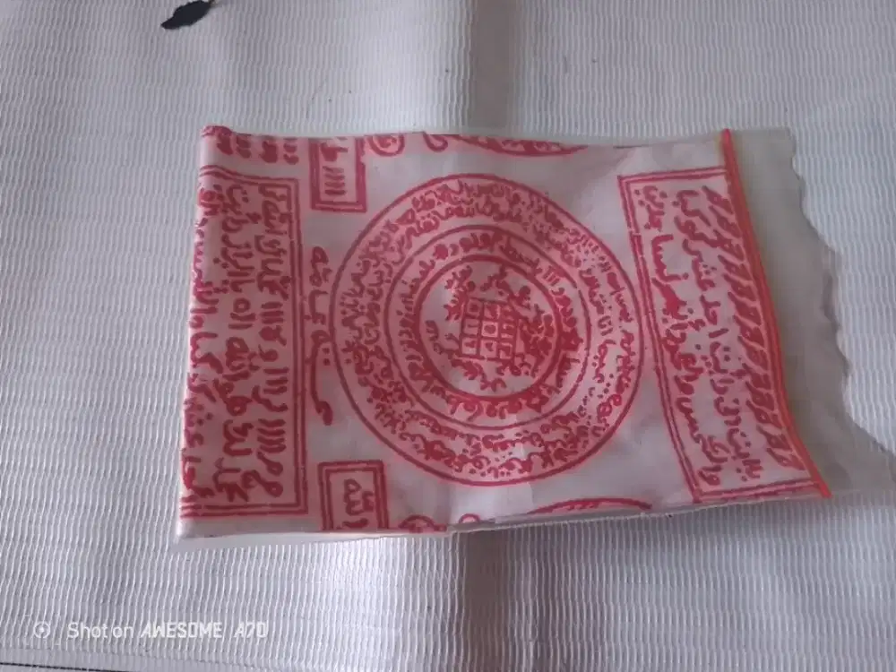 Azimat saputangan Antik